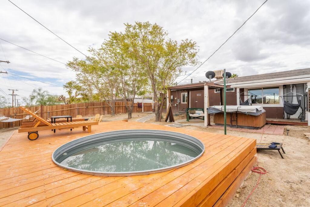 Palm Vista Retreat *Hot Tub/Cowboy Pool/Hammocks* Villa Joshua Tree Exterior foto